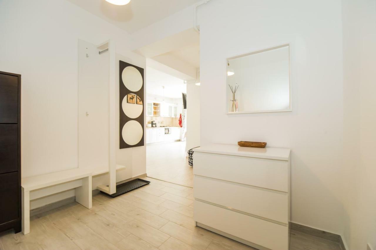Schiller Apartment 57 - Free Private Parking Brašov Exteriér fotografie